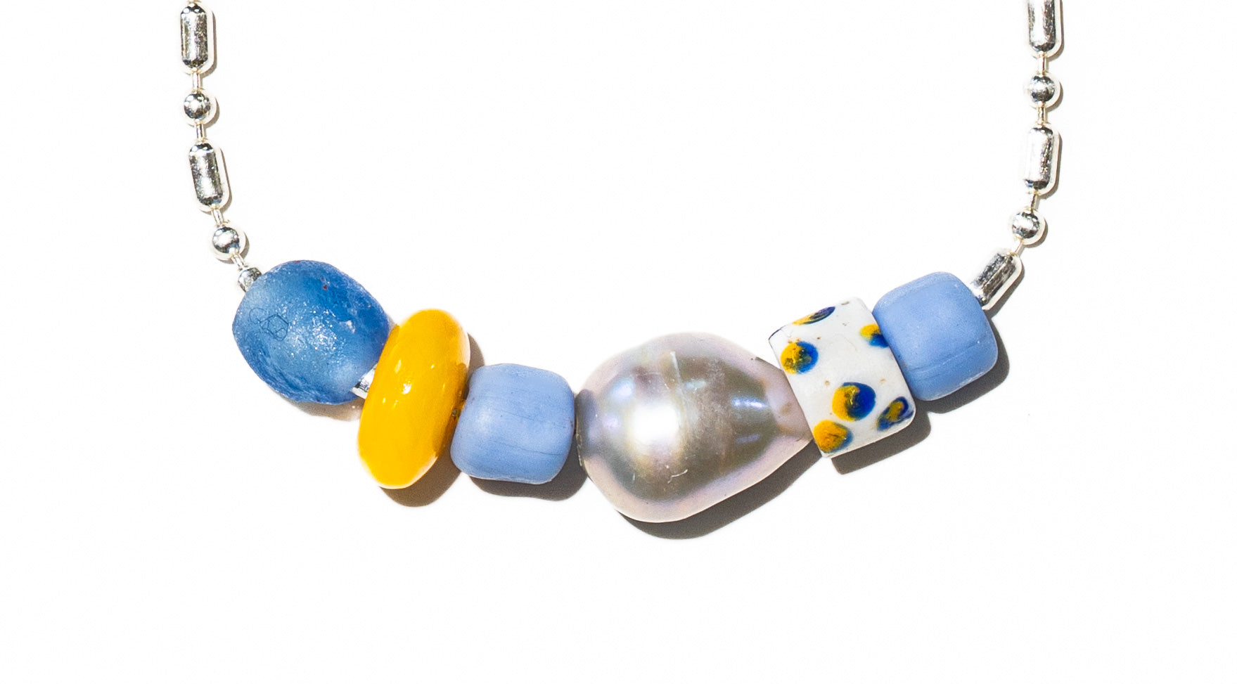 La Lancha SS necklace close-up – African bead and shell detail on sterling silver chain – Low Tide LA